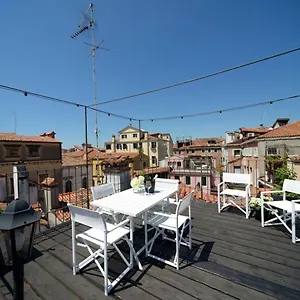2* Aparthotel La Fenice