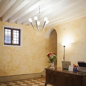 2* Aparthotel Porta Orientalis
